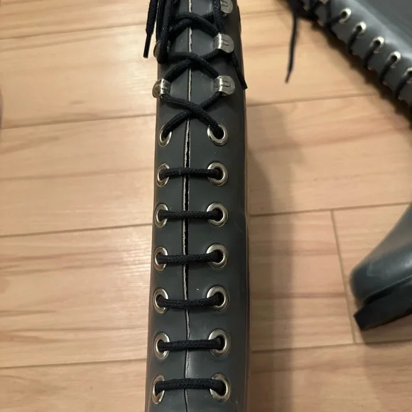 💜Ilse Jacobsen Taupe Rainboots 💜  Black Textured Sole Footwear - Picture 10 of 11